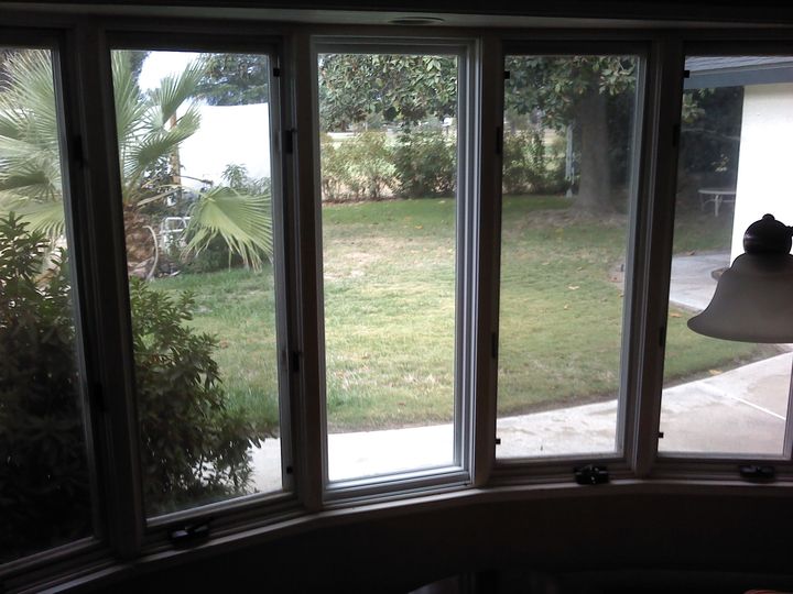 Residential window installation, photo 1